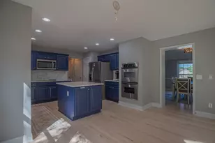 8534 Founders Way, Florence, KY 41042 - Photo 18