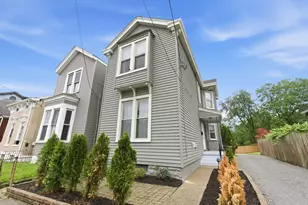 209 E 15th St, Covington, KY 41011 - Photo 1