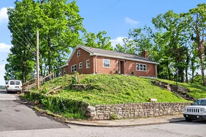 504 Hawthorne Street, Covington, KY 41014 - Photo 1