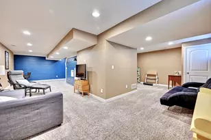 390 Molise Cir, Walton, KY 41094 - Photo 24
