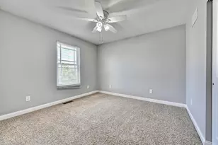 390 Molise Cir, Walton, KY 41094 - Photo 20