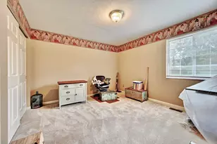 668 Oakridge Dr, Union, KY 41091 - Photo 14