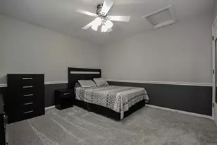 2068 Lakelyn Ct, Crescent Springs, KY 41017 - Photo 24
