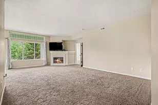 1505 Atlanta Ct, Florence, KY 41042 - Photo 6