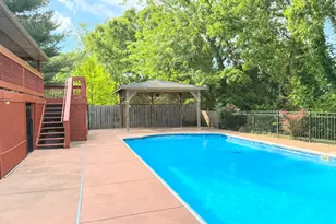 117 Regency Ct, Williamstown, KY 41097 - Photo 2