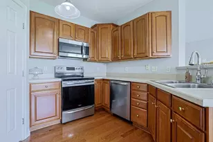 265 Skyview Ct, Ludlow, KY 41016 - Photo 12