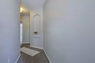 265 Skyview Ct, Ludlow, KY 41016 - Photo 2