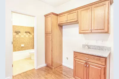 212 E 4th Street, Newport, KY 41071 - Photo 18