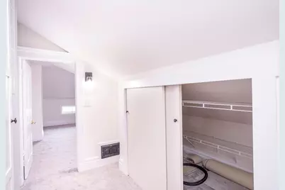 212 E 4th Street, Newport, KY 41071 - Photo 22