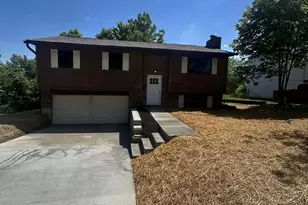 806 Cox Rd, Independence, KY 41051 - Photo 1