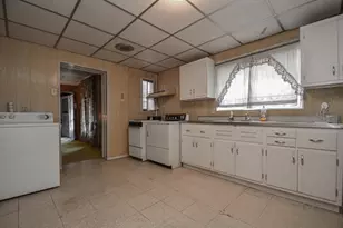 223 E 18th St, Covington, KY 41014 - Photo 8