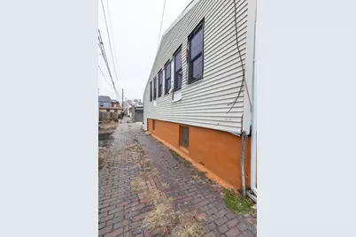 518 W 7th Street, Covington, KY 41011 - Photo 2