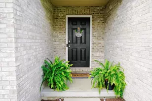 127 Keeneland Dr, Williamstown, KY 41097 - Photo 2