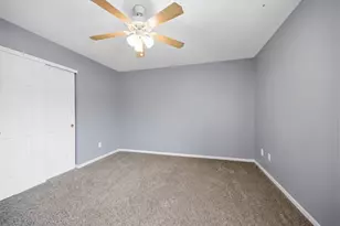 2037 Bluestem Dr, Burlington, KY 41005 - Photo 26