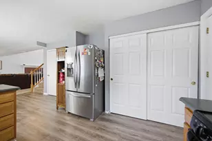 2037 Bluestem Dr, Burlington, KY 41005 - Photo 12