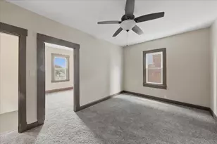 221 W 13th St, Newport, KY 41071 - Photo 10