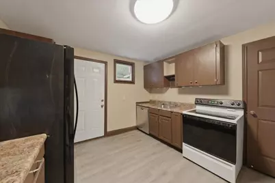 221 W 13th Street, Newport, KY 41071 - Photo 16