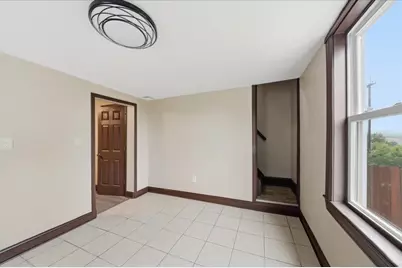 221 W 13th Street, Newport, KY 41071 - Photo 14
