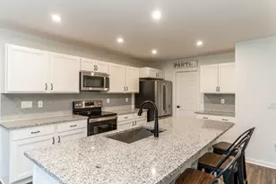 717 Gunther Ct, Union, KY 41091 - Photo 12