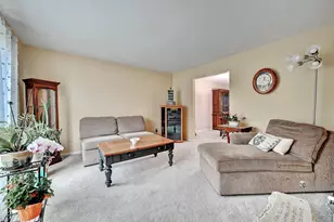 6 Claiborne Ct, Florence, KY 41042 - Photo 8