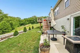 10494 Fairbourne Dr, Covington, KY 41015 - Photo 40