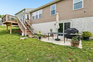 10494 Fairbourne Dr, Covington, KY 41015 - Photo 6