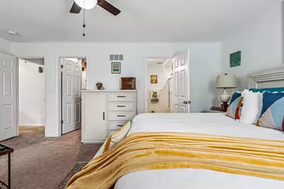 10494 Fairbourne Drive, Covington, KY 41015 - Photo 24