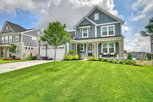 2488 Lillywood Wy, Crescent Springs, KY 41017 - Photo 2