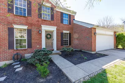 1967 Crescent Terrace, Crescent Springs, KY 41017 - Photo 2