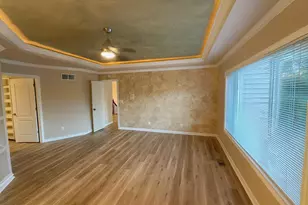 1082 Bold Forbes Ct, Union, KY 41091 - Photo 12