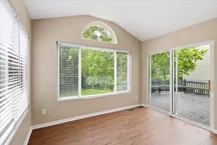 1681 Colonnade Dr, Florence, KY 41042 - Photo 10
