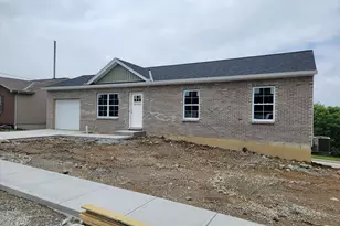 22 Nicholson Ave, Walton, KY 41094 - Photo 4