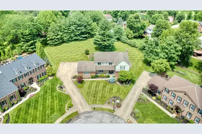 1032 Woodway Drive, Villa Hills, KY 41017 - Photo 2