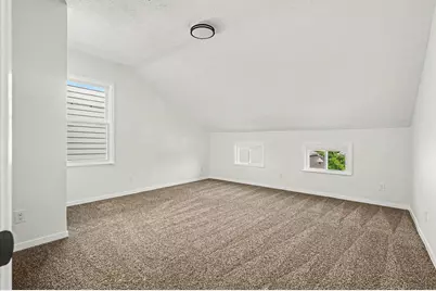 319 W 12th Street, Newport, KY 41071 - Photo 10
