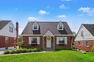 24 Pine Hill Dr, Highland Heights, KY 41076 - Photo 2
