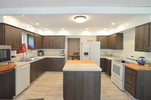 714 St Matthews Cir, Taylor Mill, KY 41015 - Photo 16