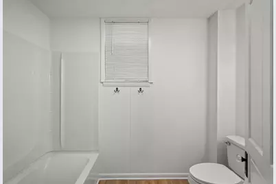 215 W 7th Street, Newport, KY 41071 - Photo 16