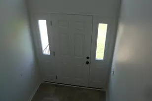 209 Alexis Cir, Dry Ridge, KY 41035 - Photo 8