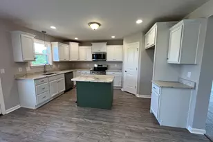 1413 Brookline Ct, Hebron, KY 41048 - Photo 6