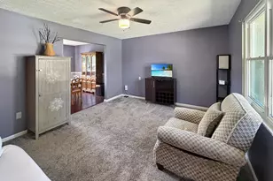 755 Meadow Wood Dr, Villa Hills, KY 41017 - Photo 4