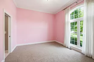9 Queens View Ln, Newport, KY 41076 - Photo 30