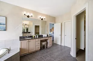 9 Queens View Ln, Newport, KY 41076 - Photo 24