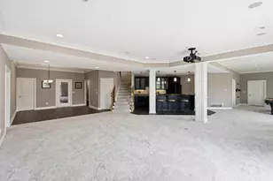 9 Queens View Ln, Newport, KY 41076 - Photo 38
