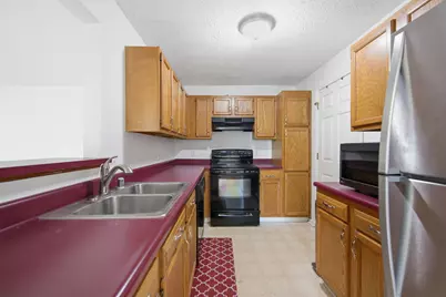 33 Highland Meadows Circle #8, Highland Heights, KY 41076 - Photo 16