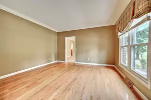 10667 Bridlepath Ln, Union, KY 41091 - Photo 16