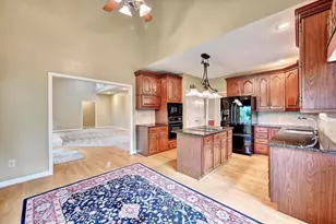 10667 Bridlepath Ln, Union, KY 41091 - Photo 20