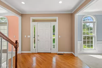 949 Appleblossom Drive, Villa Hills, KY 41017 - Photo 2