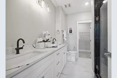 745 Manhattan Boulevard #303, Dayton, KY 41074 - Photo 24