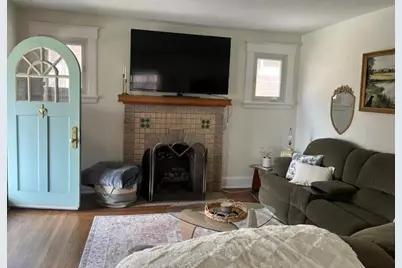 110 Bonnie Leslie Avenue, Bellevue, KY 41073 - Photo 2