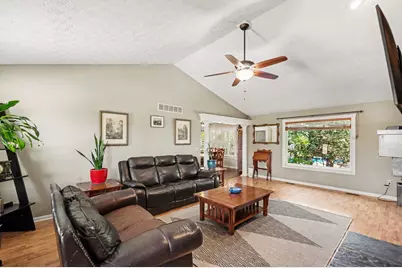 1894 Morningside Drive, Florence, KY 41042 - Photo 6